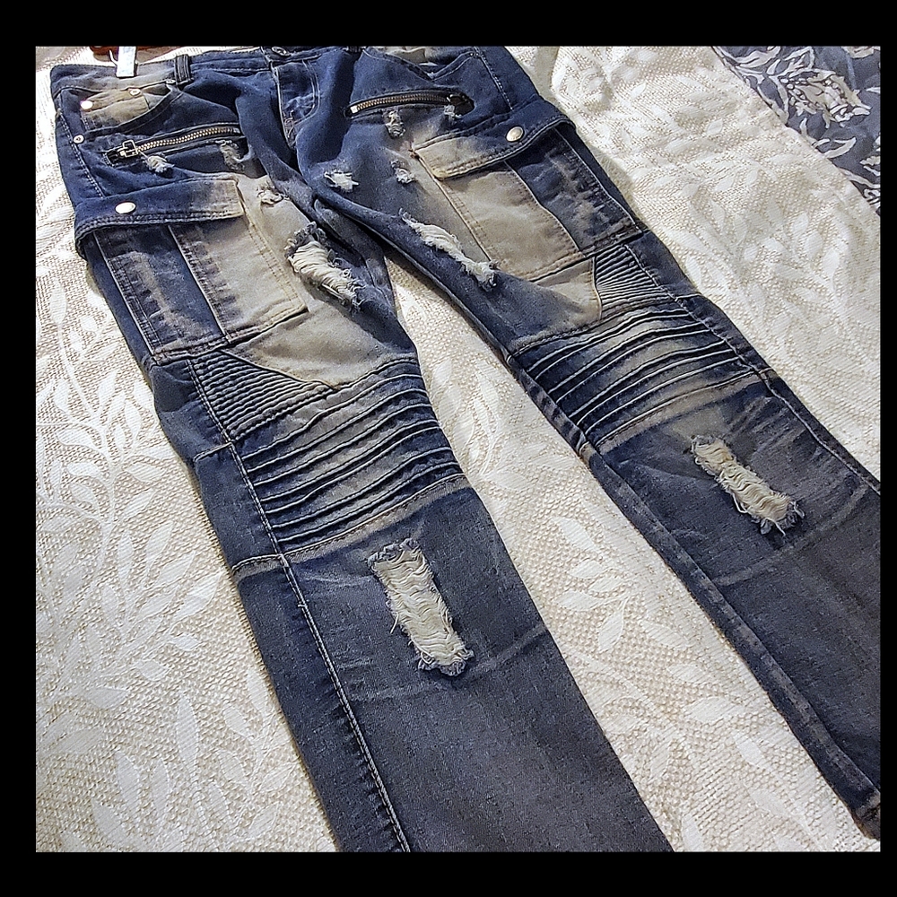 Stylish Distressed Blue Jeans By Trillnation